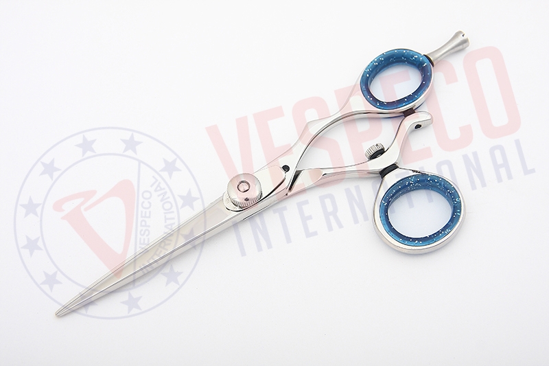 Swivel Thumb Scissors
